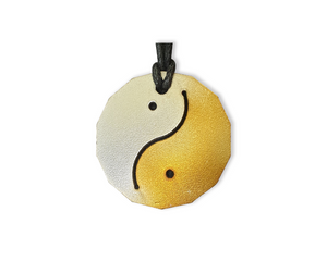 Photon Transceiver Pendant Designed for Enhancing Bio-Energy and Well-being
